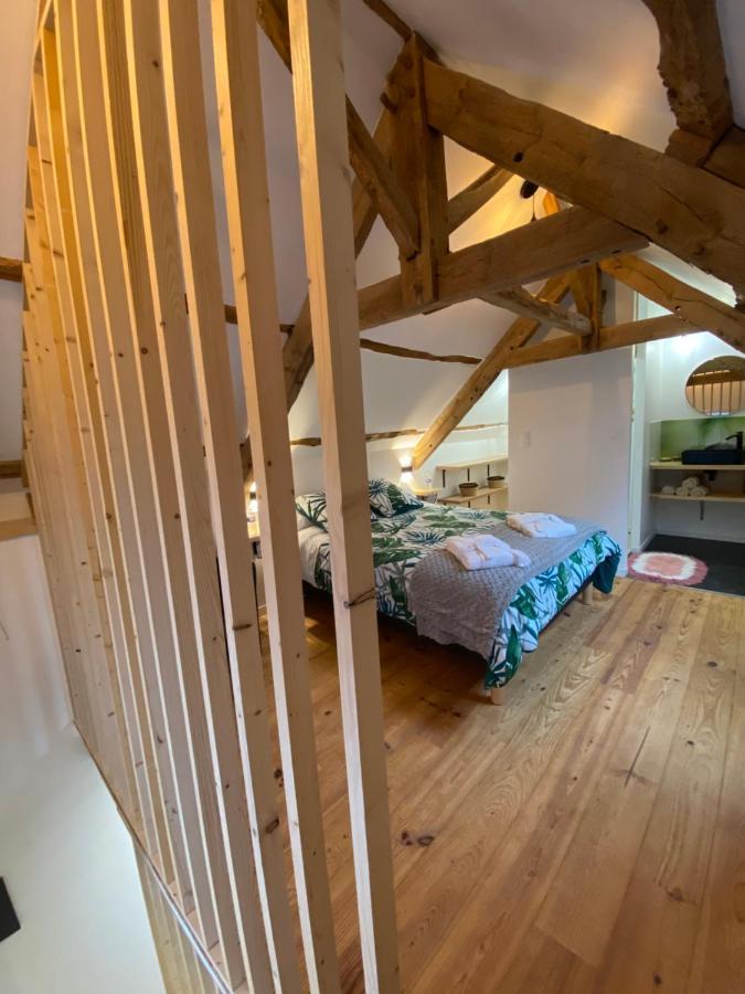 A La Memoire De Merlin & Spa Saint-Malon-sur-Mel Exteriör bild